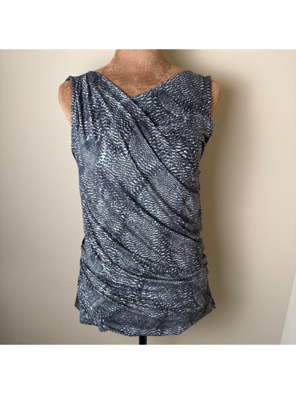 NWT Ann Taylor Ruched Sleeveless Blouse Womens Medium Black Gray Top Blouse